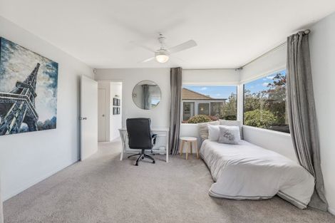 Photo of property in 1/121 Pah Road, Cockle Bay, Auckland, 2014