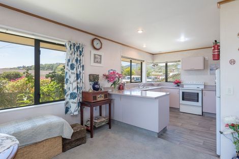 Photo of property in 2 Maitland Avenue, Stoke, Nelson, 7011