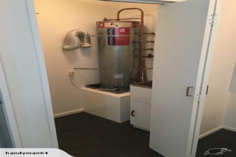 Photo of property in Luxford Villas, 115/72u Herald Street, Berhampore, Wellington, 6023