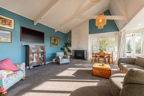 Photo of property in 82 Douglas Street, Highfield, Timaru, 7910