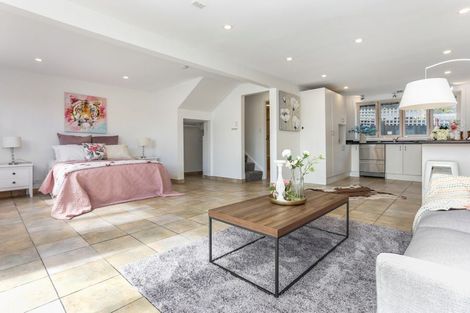 Photo of property in 4202a/2 Great North Road, Glendene, Auckland, 0602