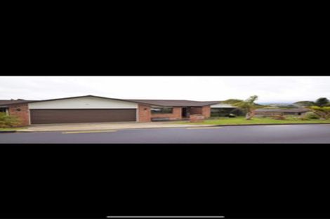 Photo of property in 6 Karika Place, Massey, Auckland, 0614