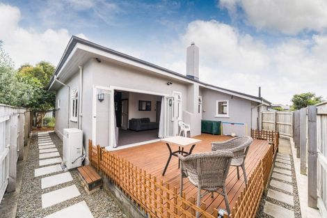 Photo of property in 28 Matamau Street, Palmerston North, 4414