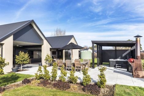 Photo of property in 25 Hallfield Drive, Ohoka, Kaiapoi, 7692