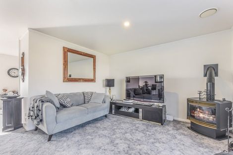 Photo of property in 215a Waikawa Road, Waikawa, Picton, 7220