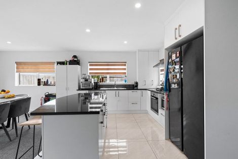 Photo of property in 28 Bukem Place, Favona, Auckland, 2024