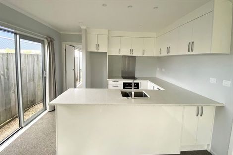 Photo of property in 11u3 Crosher Place, Silverdale, Hamilton, 3216