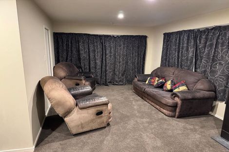 Photo of property in 18 Woodside Common, Westmorland, Christchurch, 8025