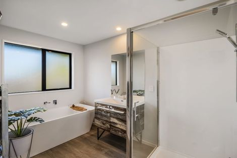 Photo of property in 12 Wandle Street, Marshland, Christchurch, 8083