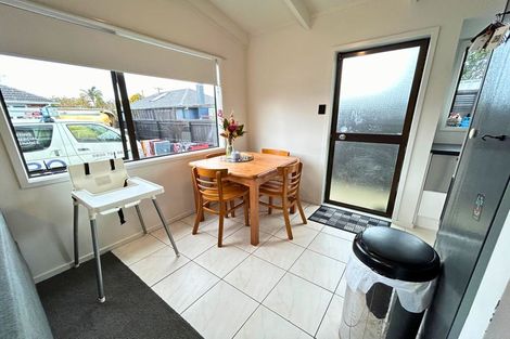 Photo of property in 626 Te Atatu Road, Te Atatu Peninsula, Auckland, 0610
