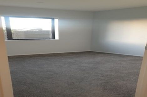 Photo of property in 1/25 Kennington Drive, Clendon Park, Auckland, 2103