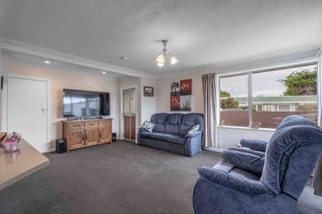 Photo of property in 18 Ballantrae Street, Wallacetown, 9816