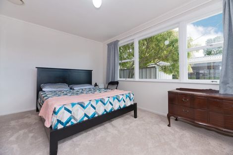 Photo of property in 216a Sturges Road, Henderson, Auckland, 0612