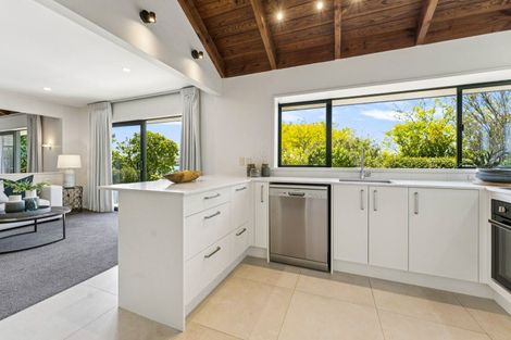 Photo of property in 18 Ander Place, Takapuna, Auckland, 0622