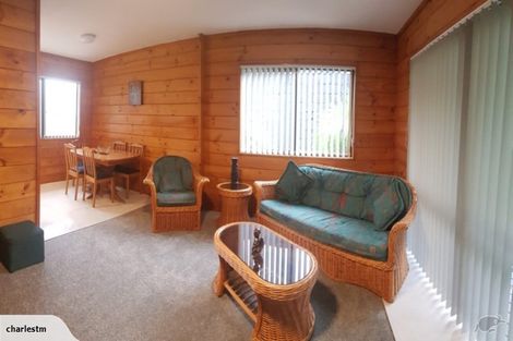 Photo of property in 3/32 Great South Road, Papakura, 2110