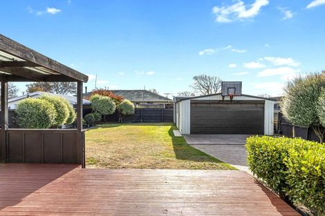 Photo of property in 12 Rosanna Place, Aranui, Christchurch, 8061