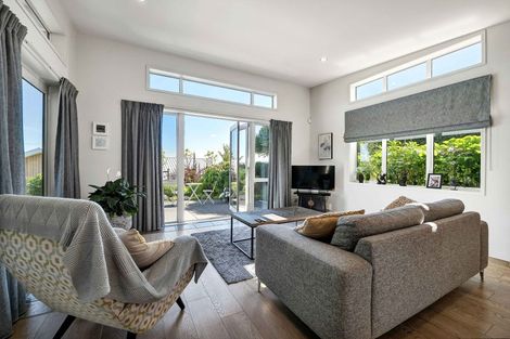 Photo of property in 181a Heta Road, Highlands Park, New Plymouth, 4312