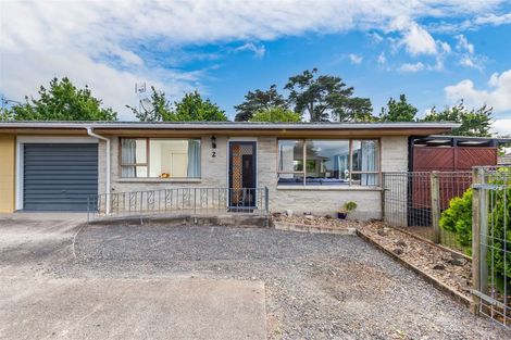 Photo of property in 2/201 Henderson Valley Road, Henderson, Auckland, 0612