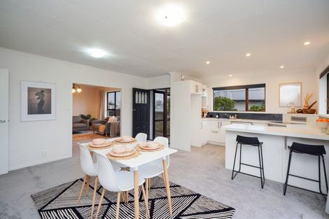 Photo of property in 86 Edinburgh Crescent, Waikiwi, Invercargill, 9810