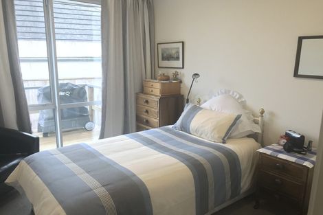 Photo of property in 5 Florance Place, Parklands, Christchurch, 8083