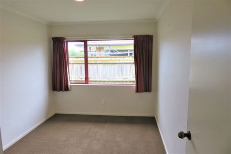 Photo of property in 3 Blythfield Place, Taradale, Napier, 4112