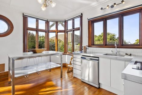 Photo of property in 7 Leven Street, Roslyn, Dunedin, 9010