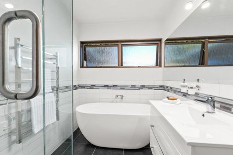 Photo of property in 17d Holyrood Terrace, Waipukurau, 4200