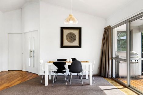 Photo of property in 30 Waipuka Road, Waimarama, Havelock North, 4294