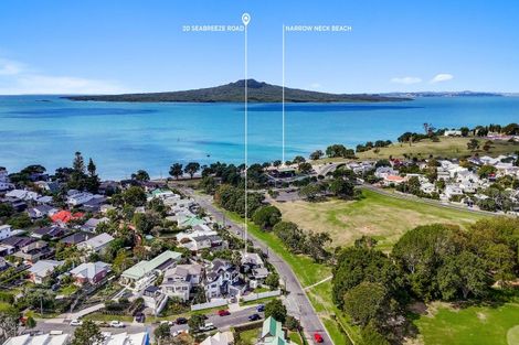 Photo of property in 20 Seabreeze Road, Narrow Neck, Auckland, 0624
