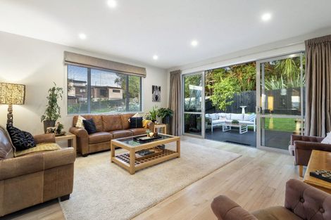 Photo of property in 7 Bridget Court, Red Beach, 0932