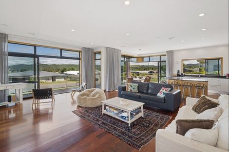 Photo of property in 6 Kestrel Lane, Kinloch, Taupo, 3377