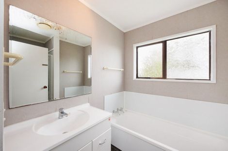 Photo of property in 4a Harding Place, Feilding, 4702