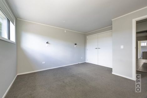 Photo of property in 19 Maude Street, Riverhead, 0820