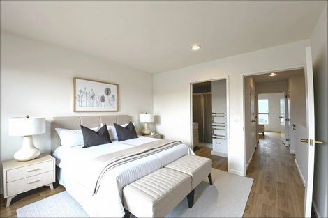 Photo of property in 321c Pakuranga Road, Pakuranga Heights, Auckland, 2010