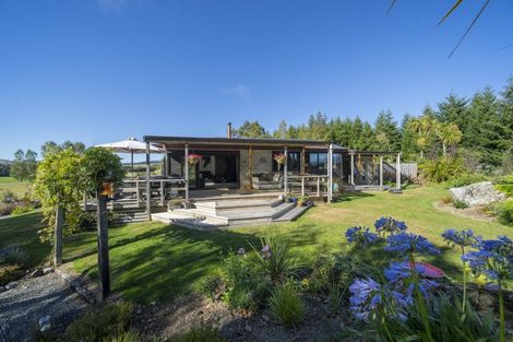 Photo of property in 423a Te Anau-mossburn Highway, Te Anau, 9672