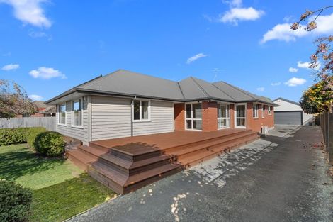 Photo of property in 3 Haslett Place, Upper Riccarton, Christchurch, 8041