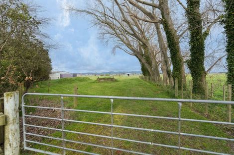 Photo of property in 537 No 1 Line, Longburn, Palmerston North, 4475