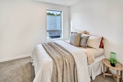 Photo of property in 11 Ara Paiwhenua, Tawa, Wellington, 5028