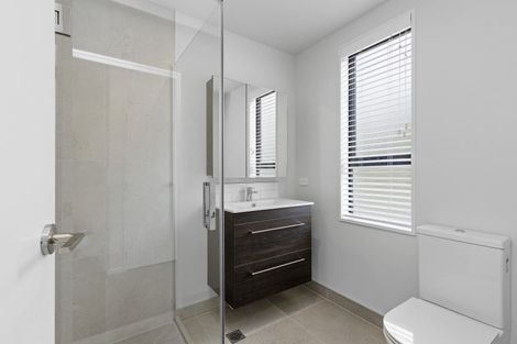 Photo of property in 2/28 Raukawa Street, Stokes Valley, Lower Hutt, 5019