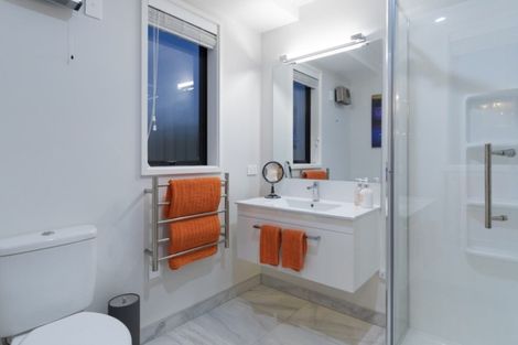 Photo of property in 12 Lakeside Terrace, Omokoroa, 3114