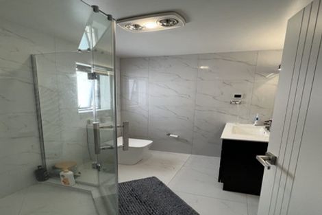 Photo of property in 92 Ksenia Drive, Flat Bush, Auckland, 2019