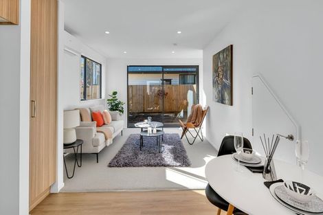 Photo of property in 2/116 Aldwins Road, Phillipstown, Christchurch, 8062