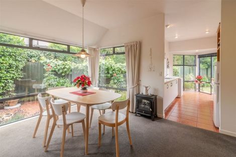 Photo of property in 290 Withells Road, Avonhead, Christchurch, 8042