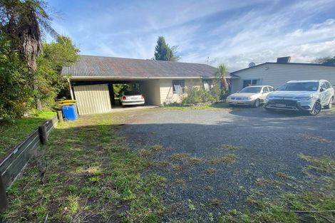 Photo of property in 87 Konini Road, Titirangi, Auckland, 0604