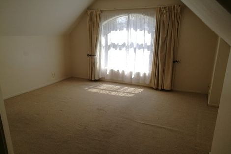 Photo of property in 19h Claremont Way, East Tamaki Heights, Auckland, 2016