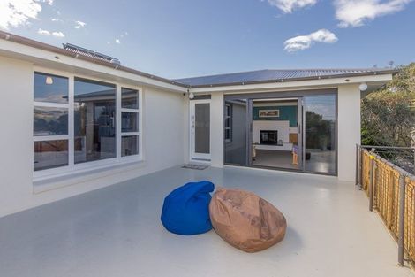 Photo of property in 137 Seaview Road, Paraparaumu Beach, Paraparaumu, 5032
