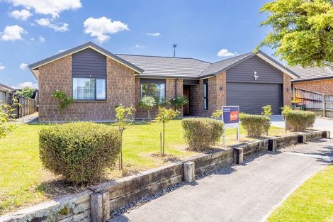 Photo of property in 15 Te Ironui Place, Huntington, Hamilton, 3210