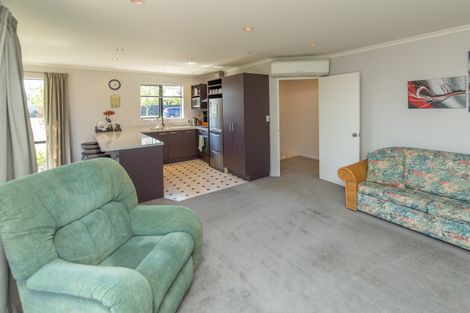 Photo of property in 26 Rochester Crescent, Rolleston, 7614