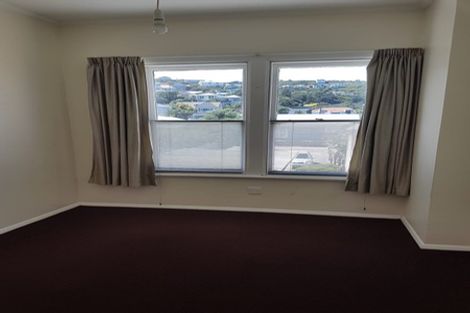 Photo of property in 213 The Parade, Island Bay, Wellington, 6023