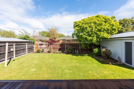Photo of property in 35 Delph Street, Avonhead, Christchurch, 8042